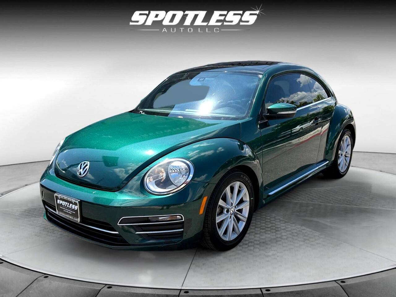2018 Volkswagen Beetle SE — Coupe — 111,878 mi — San Antonio, TX