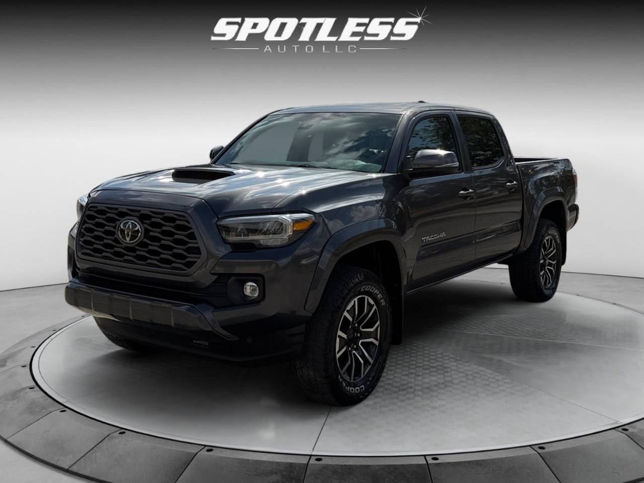 2020 Toyota Tacoma TRD Sport — Pickup Truck — 113,523 mi — San Antonio, TX