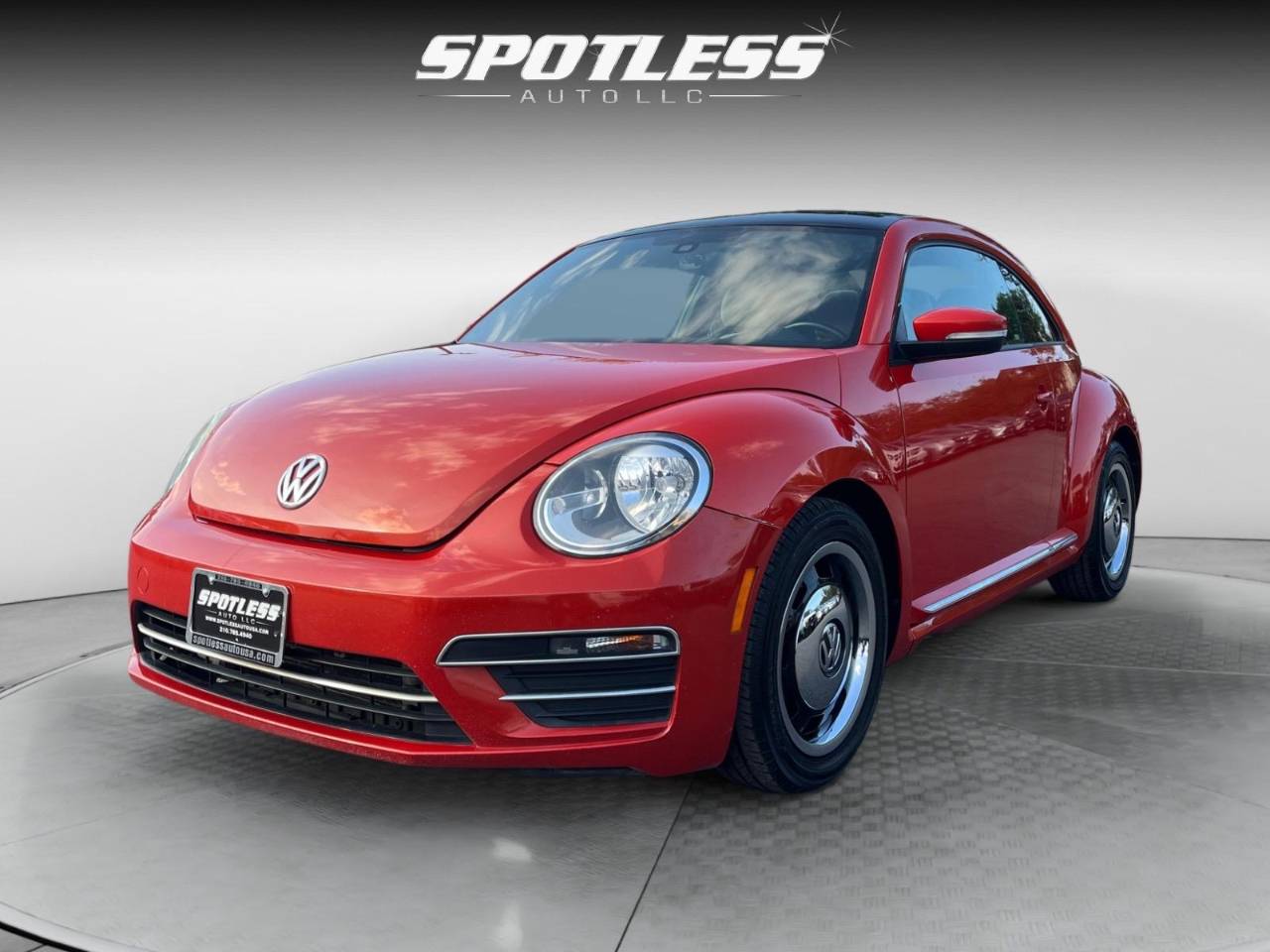 2018 Volkswagen Beetle Coast — Coupe — 121,339 mi — San Antonio, TX