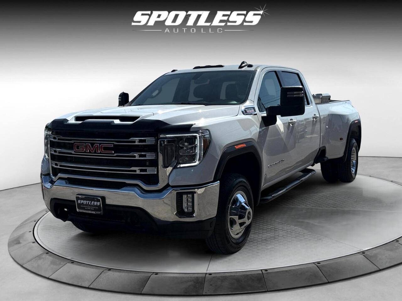 2022 GMC Sierra 3500HD SLE — Pickup Truck — 132,616 mi — San Antonio, TX