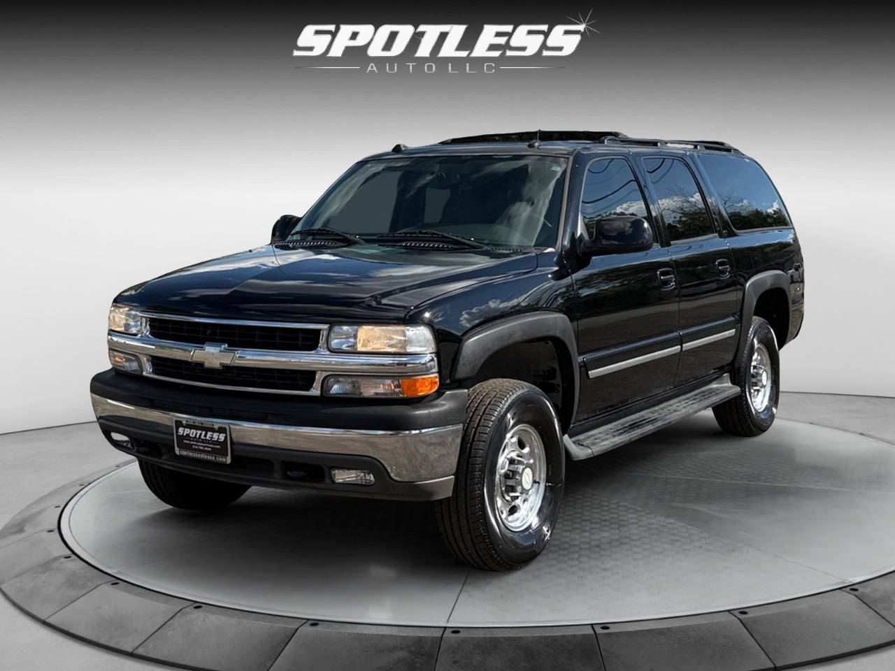 2005 Chevrolet Suburban LS — SUV — 72,495 mi — San Antonio, TX