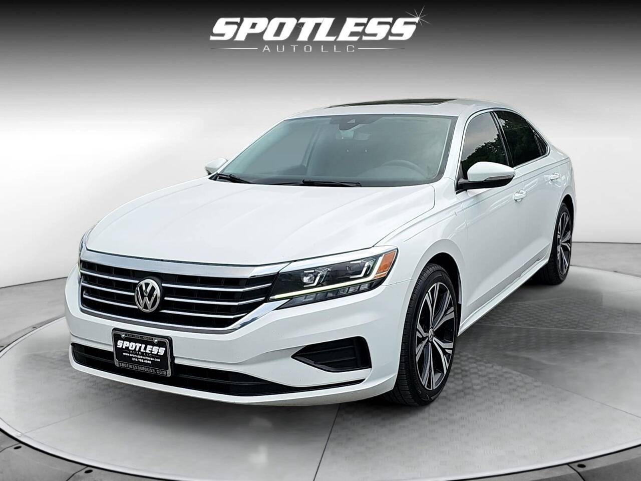 2021 Volkswagen Passat SE — Sedan — 145,636 mi — San Antonio, TX
