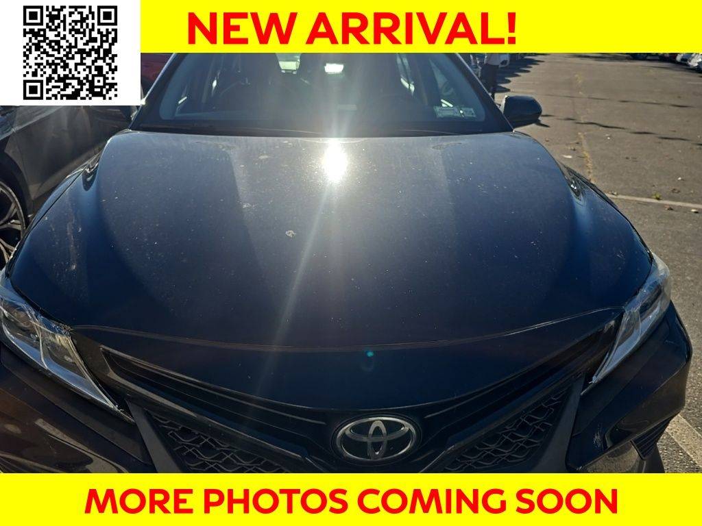 2020 Toyota Camry SE — Sedan — 88,327 mi — St. James, NY