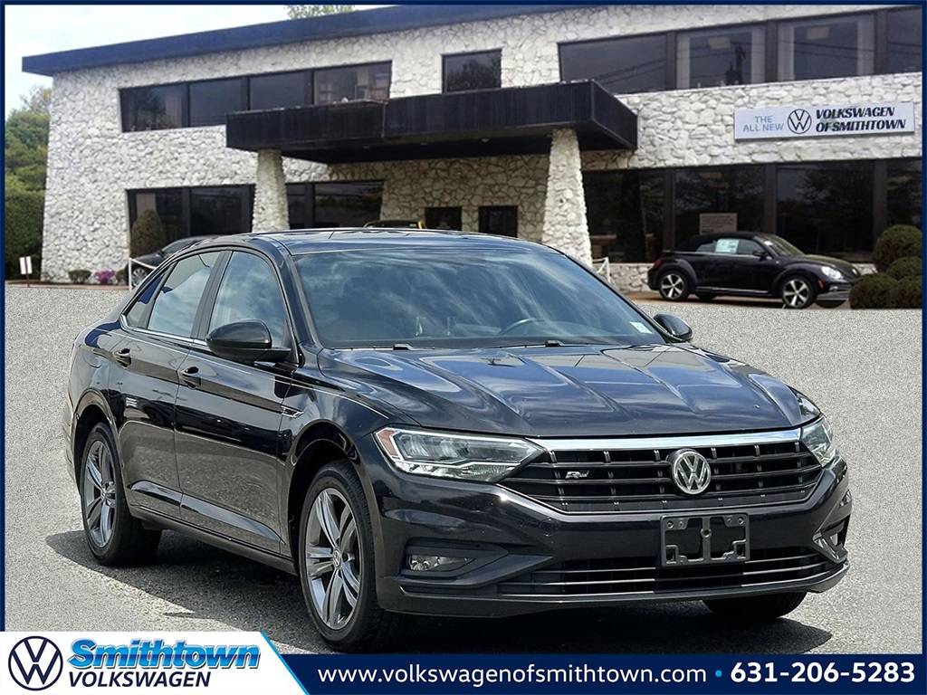 2019 Volkswagen Jetta R-Line — Sedan — 83,613 mi — St. James, NY