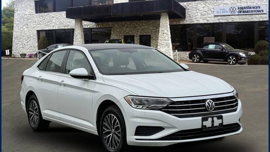 2021 Volkswagen Jetta SE — Sedan — 32,223 mi — St. James, NY