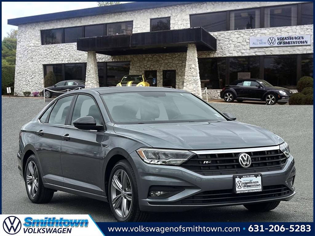 2021 Volkswagen Jetta R-Line — Sedan — 34,591 mi — St. James, NY