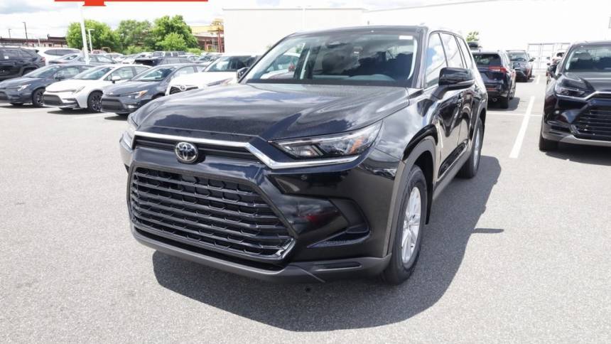 2024 Toyota Grand Highlander XLE — SUV — 15,577 mi — Wallingford, CT
