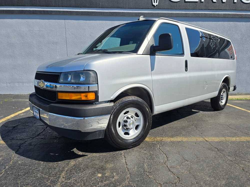 2023 Chevrolet Express Passenger LS — Passenger Van — 11,525 mi — Blue Island, IL