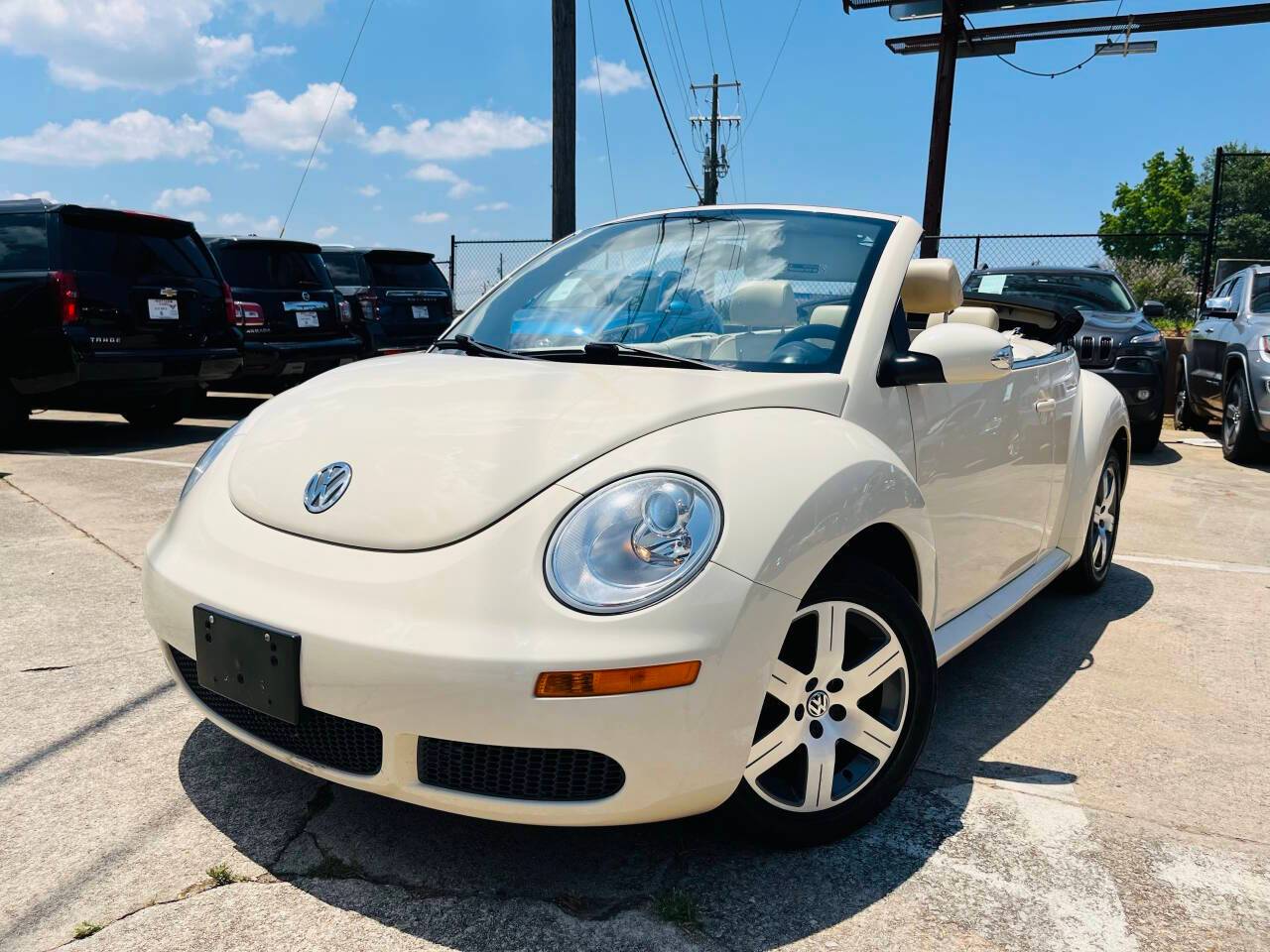 2006 Volkswagen New Beetle 2.5 — Convertible — 84,068 mi — Gainesville, GA