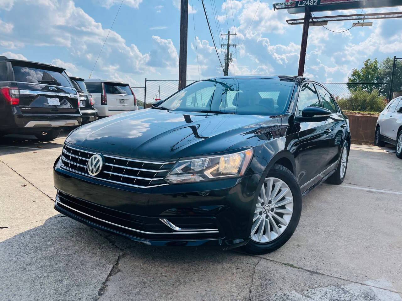 2016 Volkswagen Passat 1.8T SE — Sedan — 95,476 mi — Gainesville, GA
