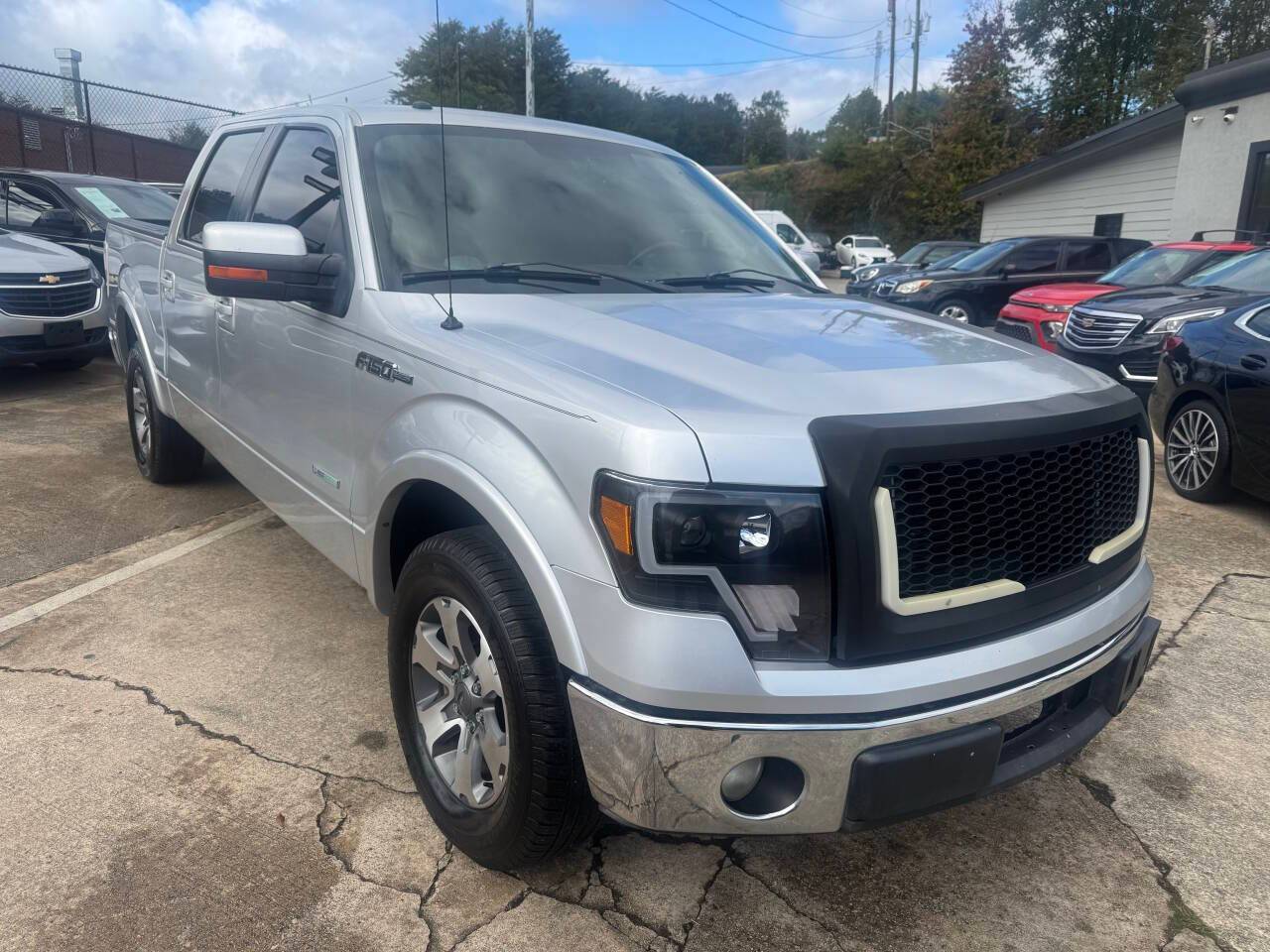 2011 Ford F-150 Lariat — Pickup Truck — 175,400 mi — Gainesville, GA