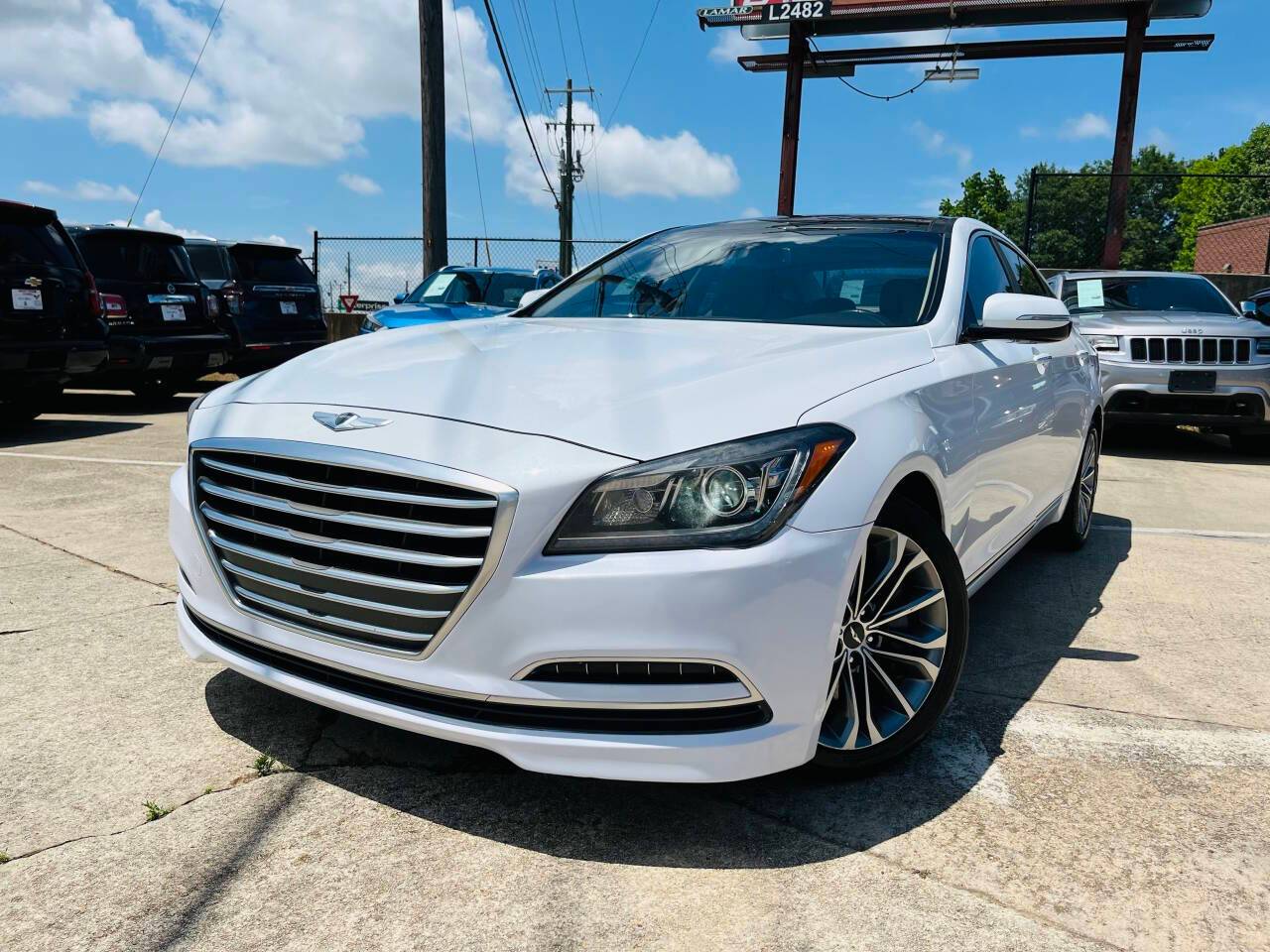 2015 Hyundai Genesis 3.8 — Sedan — 151,051 mi — Gainesville, GA