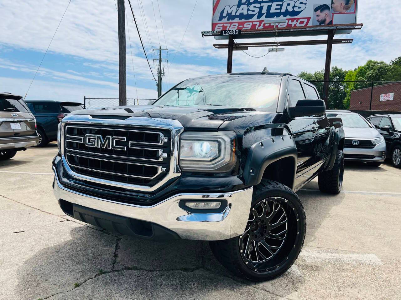 2016 GMC Sierra 1500 SLE — Pickup Truck — 216,502 mi — Gainesville, GA