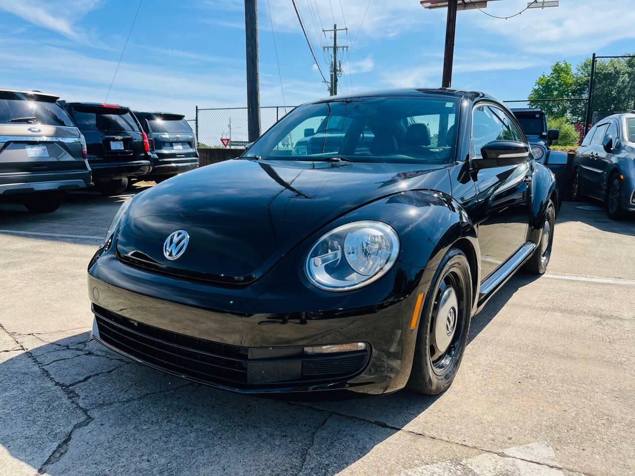 2013 Volkswagen Beetle 2.5 — Hatchback — 128,950 mi — Gainesville, GA