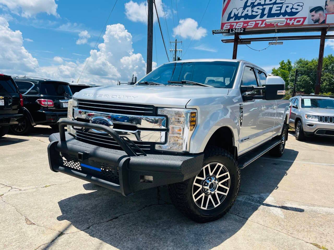 2019 Ford Super Duty F-350 Lariat — Pickup Truck — 201,144 mi — Gainesville, GA
