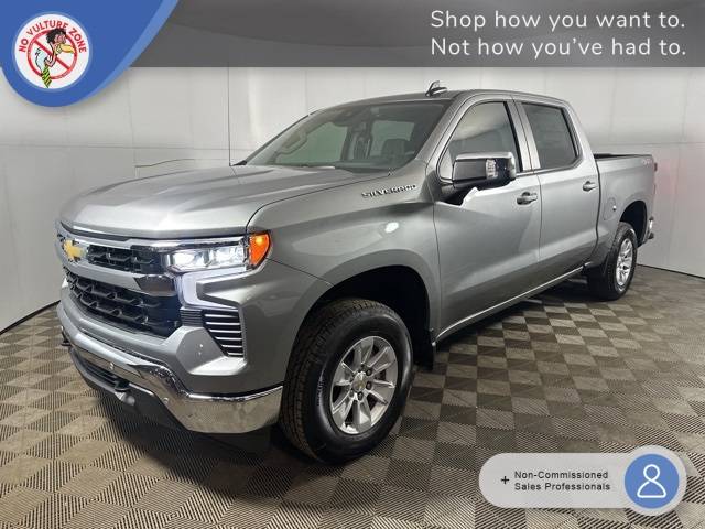 2025 Chevrolet Silverado 1500 LT — Pickup Truck — 26 mi — Columbus, IN