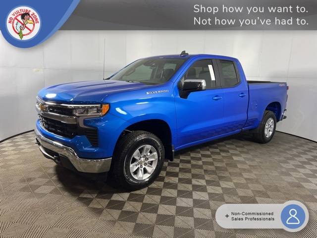 2025 Chevrolet Silverado 1500 LT — Pickup Truck — 22 mi — Columbus, IN