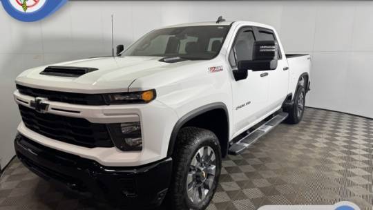 2024 Chevrolet Silverado 2500HD Custom — Pickup Truck — 18,426 mi — Columbus, IN