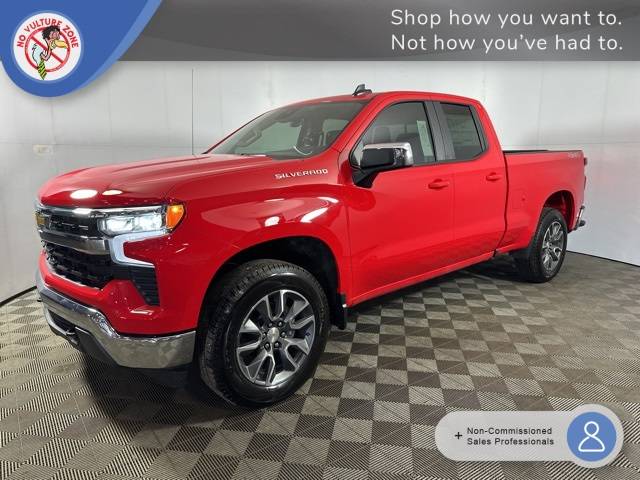 2025 Chevrolet Silverado 1500 LT — Pickup Truck — 22 mi — Columbus, IN