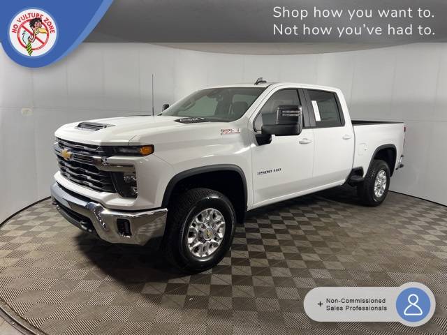 2025 Chevrolet Silverado 3500HD LT — Pickup Truck — 8 mi — Columbus, IN