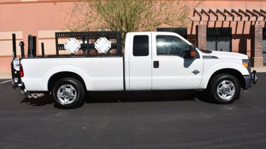 2016 Ford Super Duty F-350 XLT — Pickup Truck — 69,620 mi — Mesa, AZ