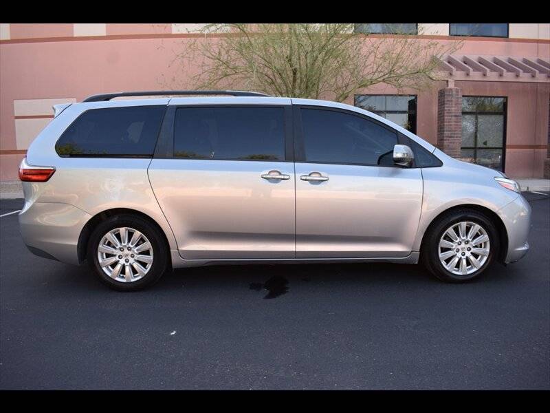 2017 Toyota Sienna Limited Premium — Minivan — 131,325 mi — Mesa, AZ
