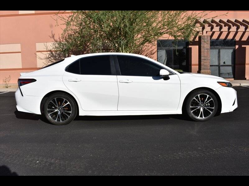 2020 Toyota Camry SE — Sedan — 129,340 mi — Mesa, AZ