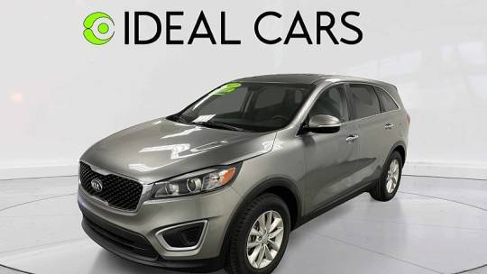 2017 Kia Sorento L — SUV — 84,045 mi — Mesa, AZ