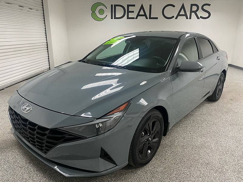 2022 Hyundai Elantra SEL