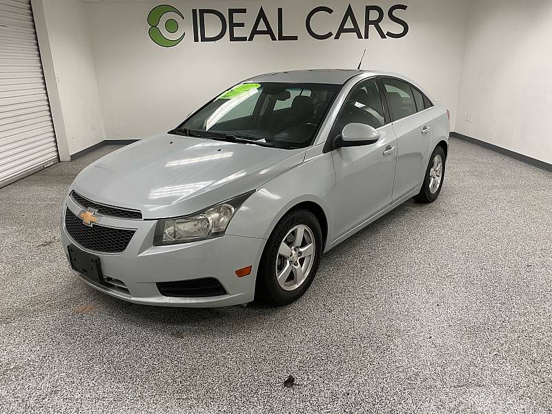 2013 Chevrolet Cruze 1LT — Sedan — 105,766 mi — Mesa, AZ