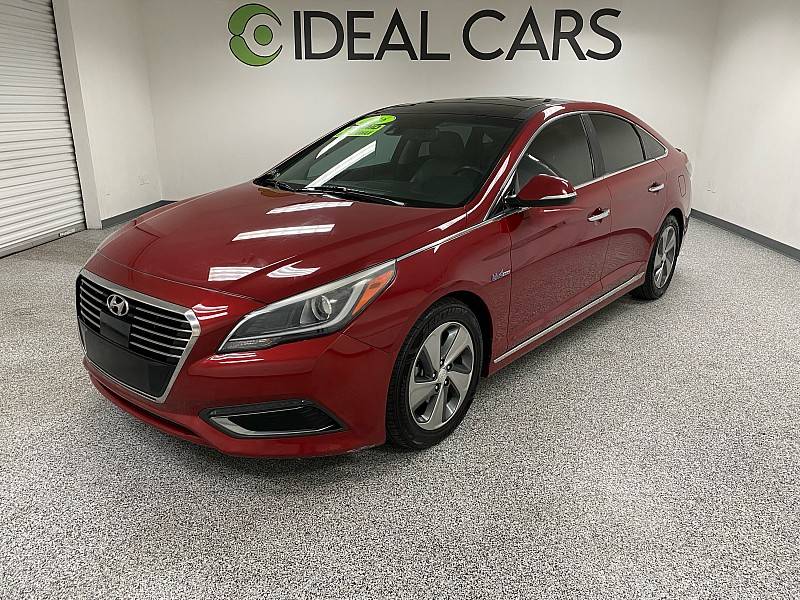 2016 Hyundai Sonata Hybrid Limited — Sedan — 80,130 mi — Mesa, AZ