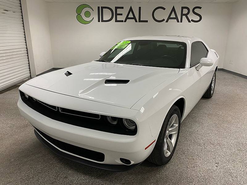 2021 Dodge Challenger SXT