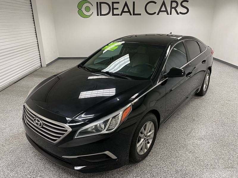 2016 Hyundai Sonata SE — Sedan — 61,700 mi — Mesa, AZ
