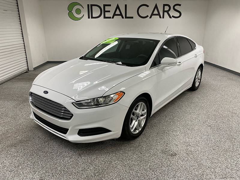 2016 Ford Fusion SE — Sedan — 68,945 mi — Mesa, AZ