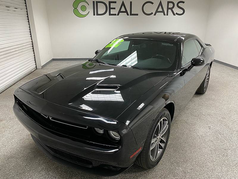 2019 Dodge Challenger SXT