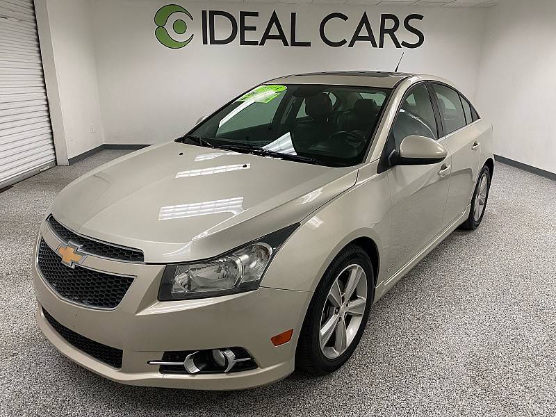 2013 Chevrolet Cruze 2LT — Sedan — 116,042 mi — Mesa, AZ