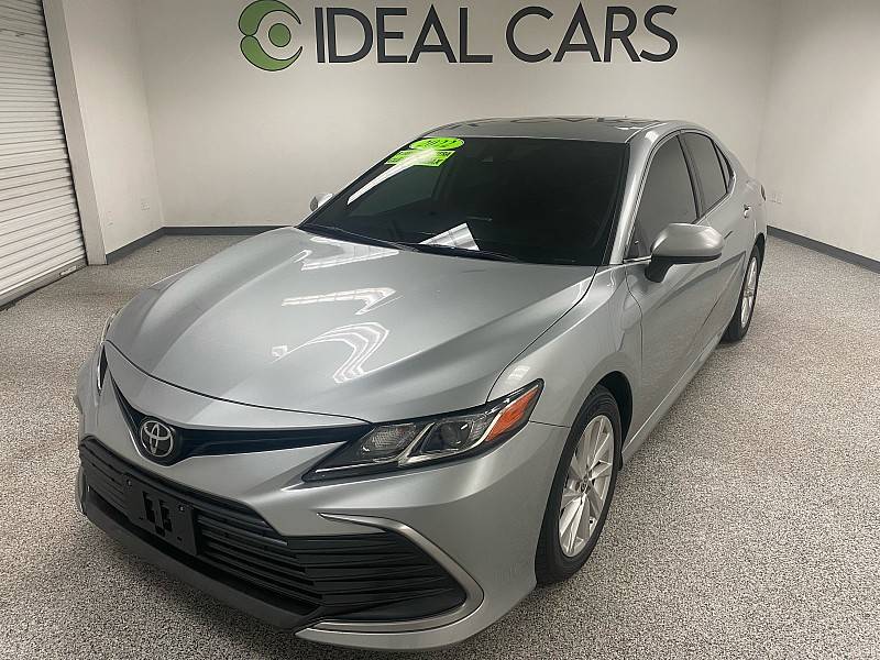2022 Toyota Camry LE — Sedan — 28,352 mi — Mesa, AZ