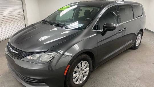 2019 Chrysler Pacifica L — Minivan — 82,409 mi — Mesa, AZ