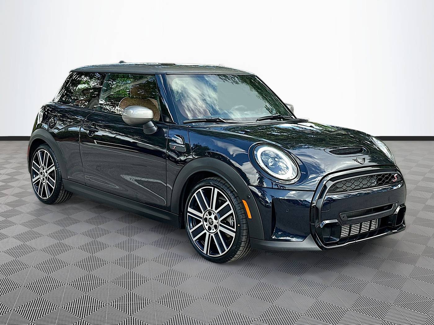 2023 MINI Hardtop Cooper S Classic — Hatchback — 21,115 mi — Coconut Creek, FL