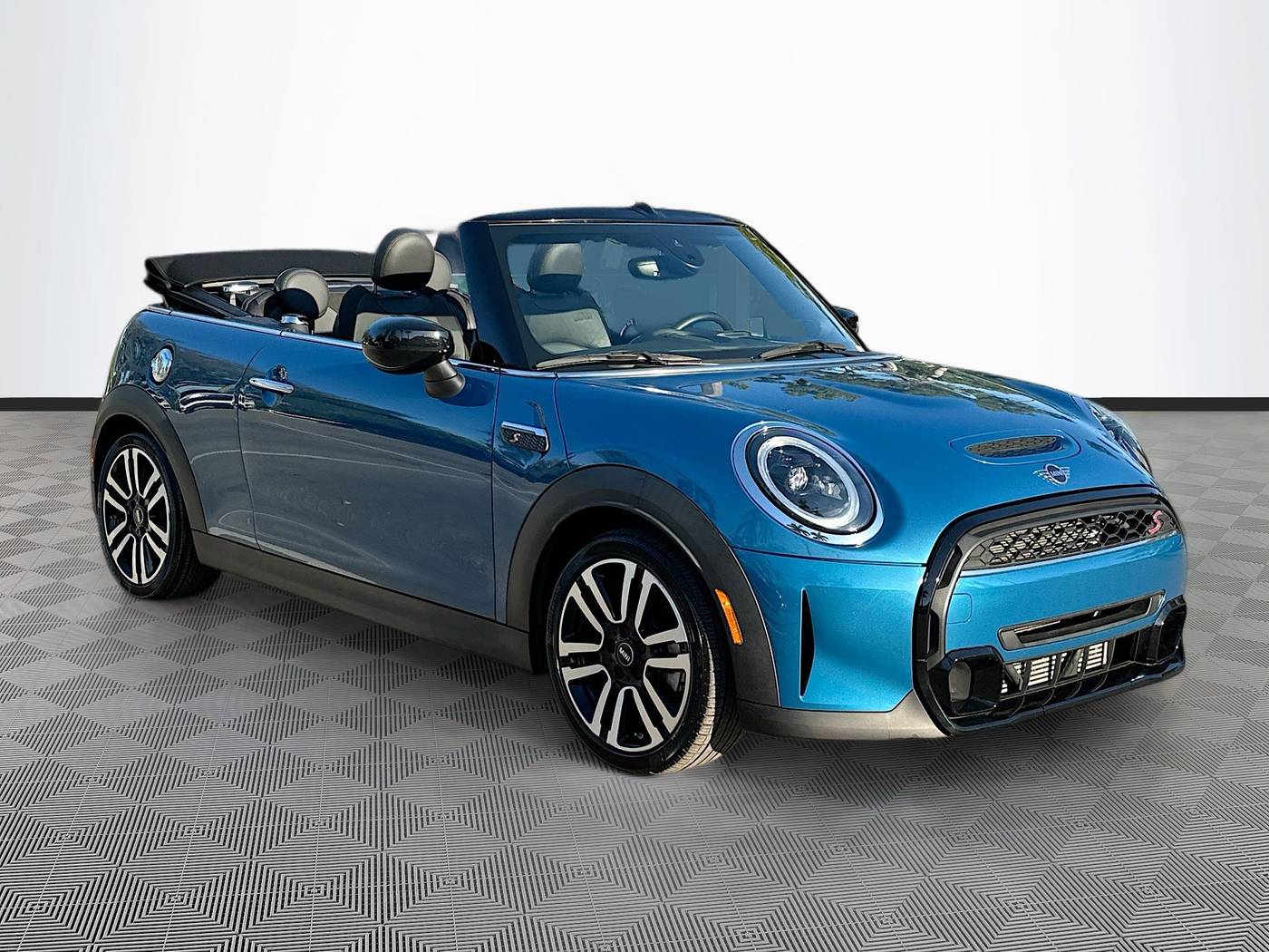 2022 MINI Convertible Cooper S — Convertible — 20,130 mi — Coconut Creek, FL