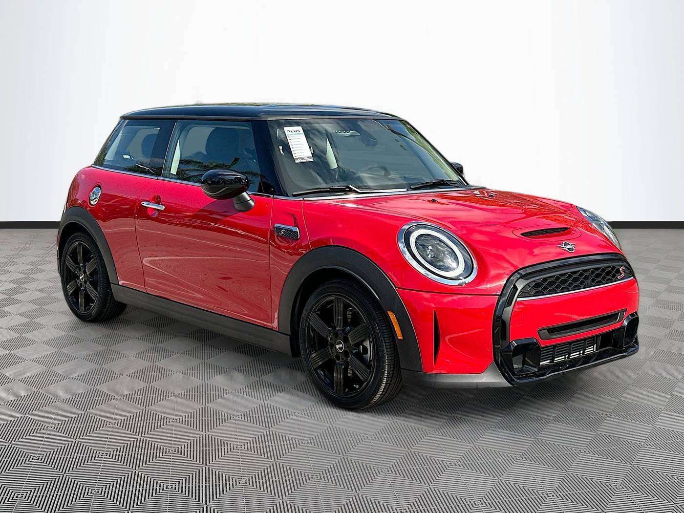 2023 MINI Hardtop Cooper S Classic — Hatchback — 7,902 mi — Coconut Creek, FL