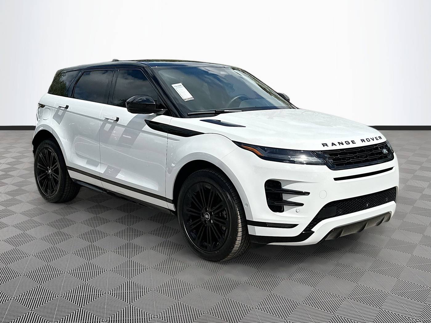 2025 Land Rover Range Rover Evoque Dynamic SE — SUV — 4,857 mi — Coconut Creek, FL