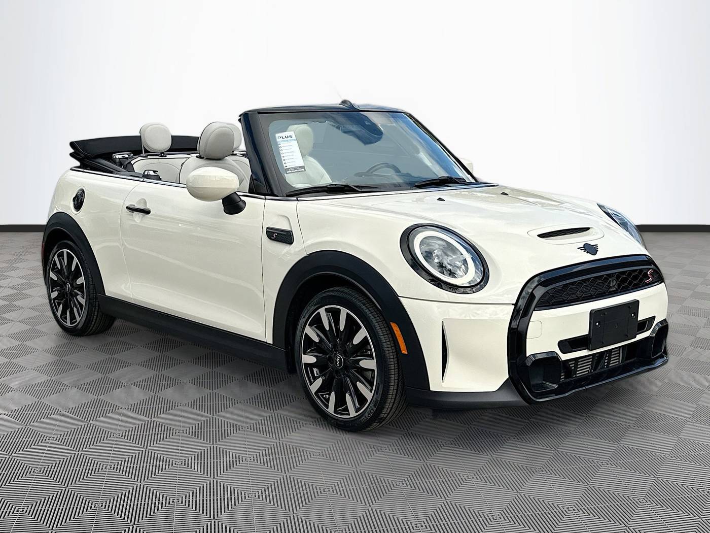 2022 MINI Convertible Cooper S — Convertible — 19,408 mi — Coconut Creek, FL