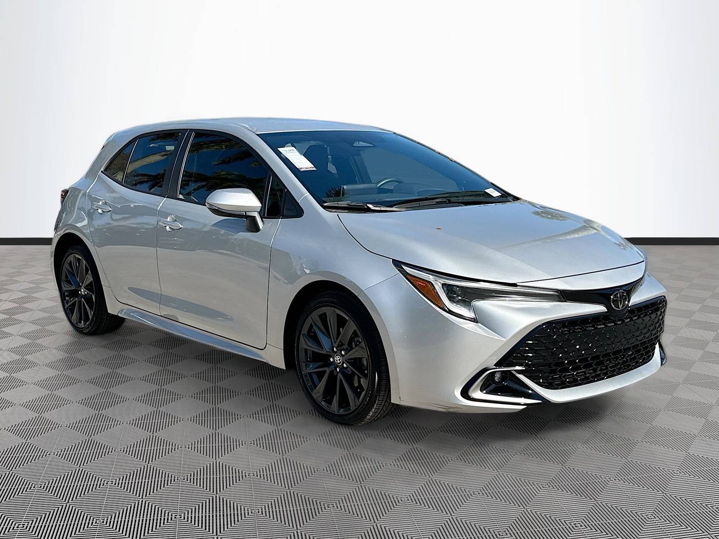 2023 Toyota Corolla Hatchback XSE — Hatchback — 8,313 mi — Coconut Creek, FL