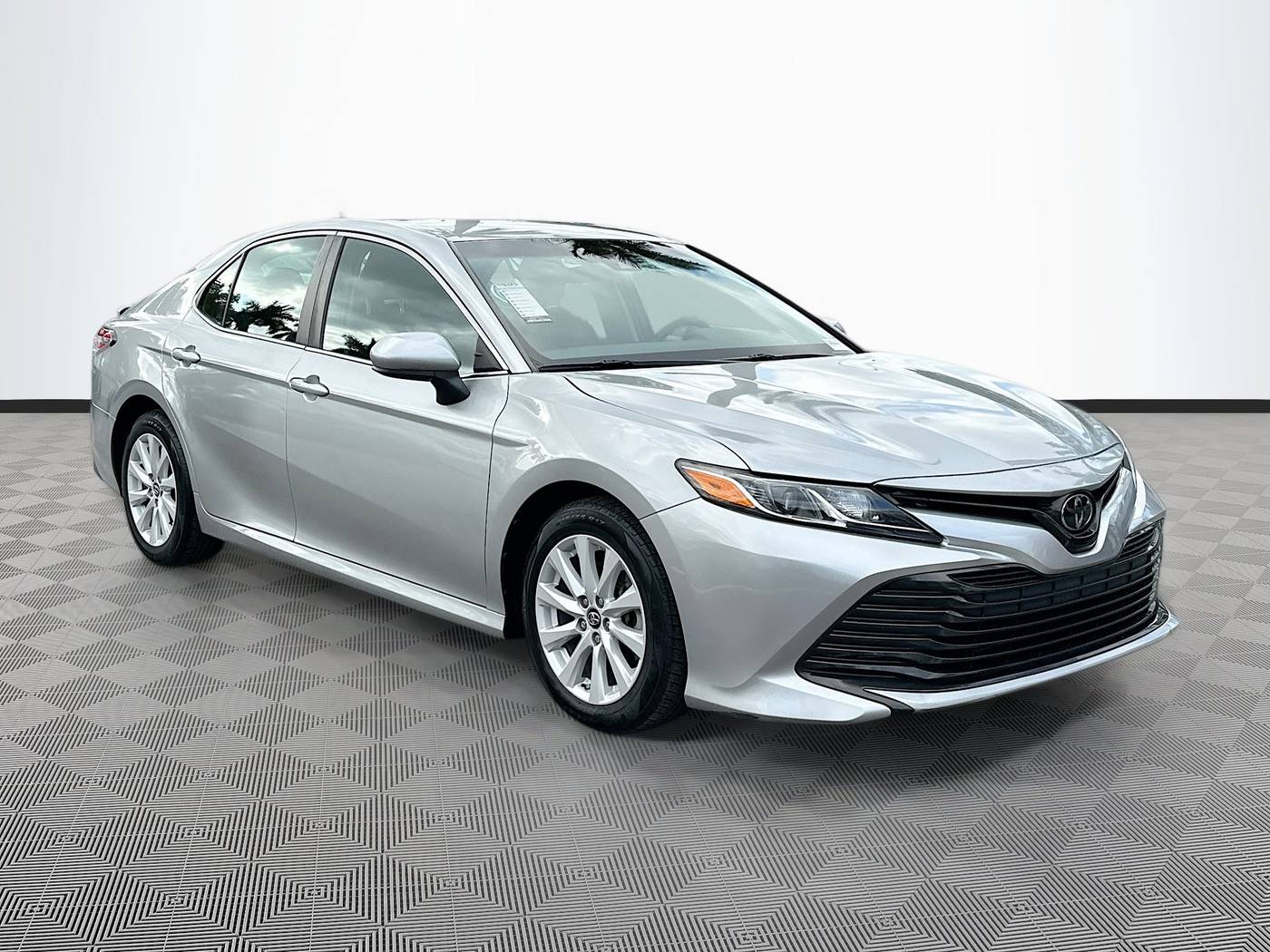2018 Toyota Camry LE — Sedan — 68,465 mi — Coconut Creek, FL