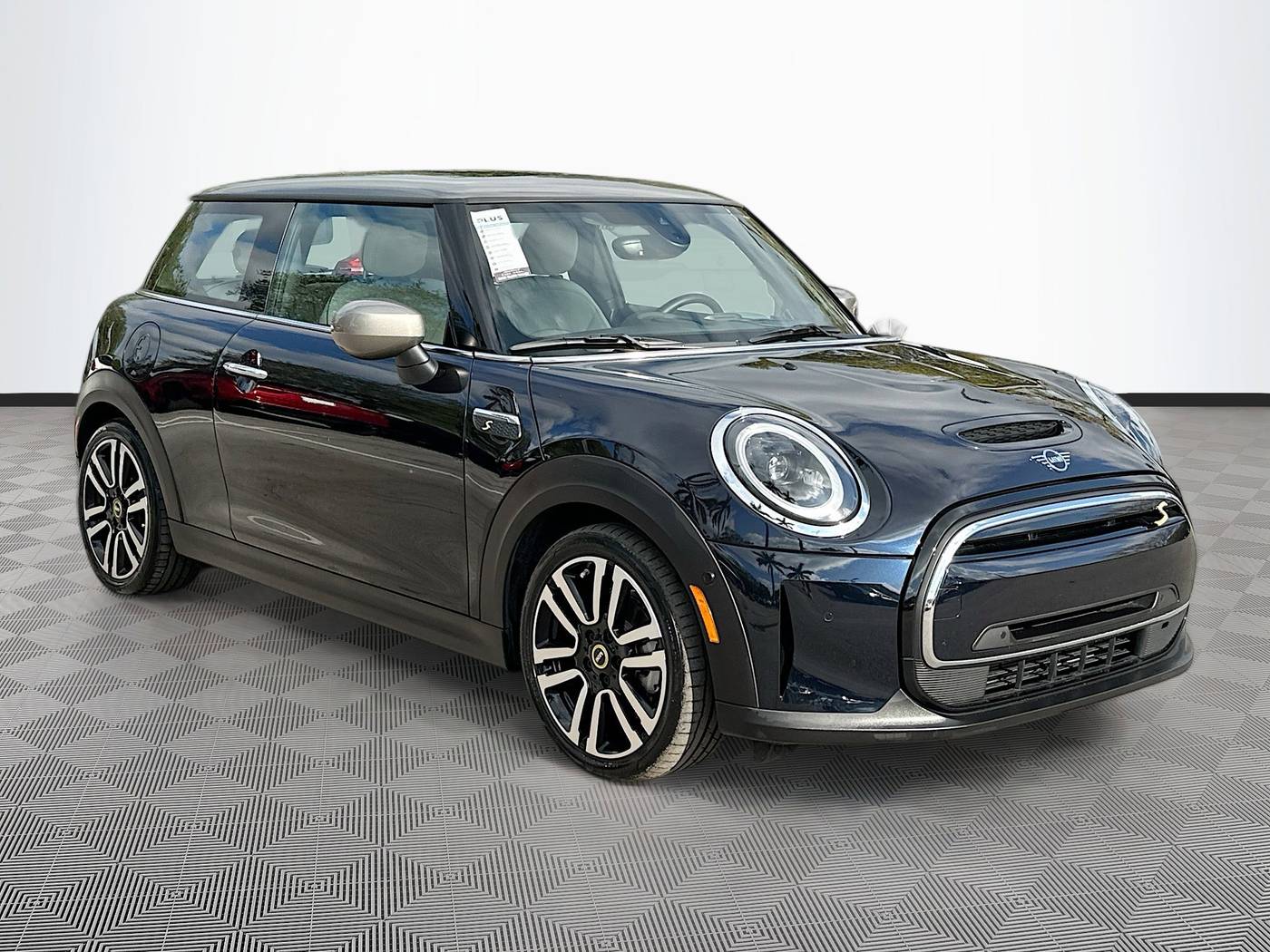 2024 MINI Electric Hardtop Cooper SE — Hatchback — 6,633 mi — Coconut Creek, FL
