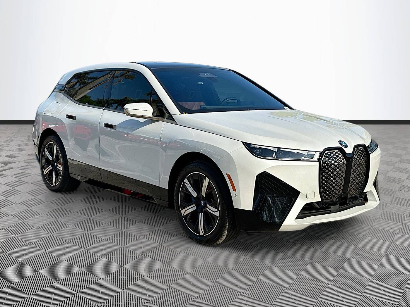2024 BMW iX xDrive50 — SUV — 17,412 mi — Coconut Creek, FL