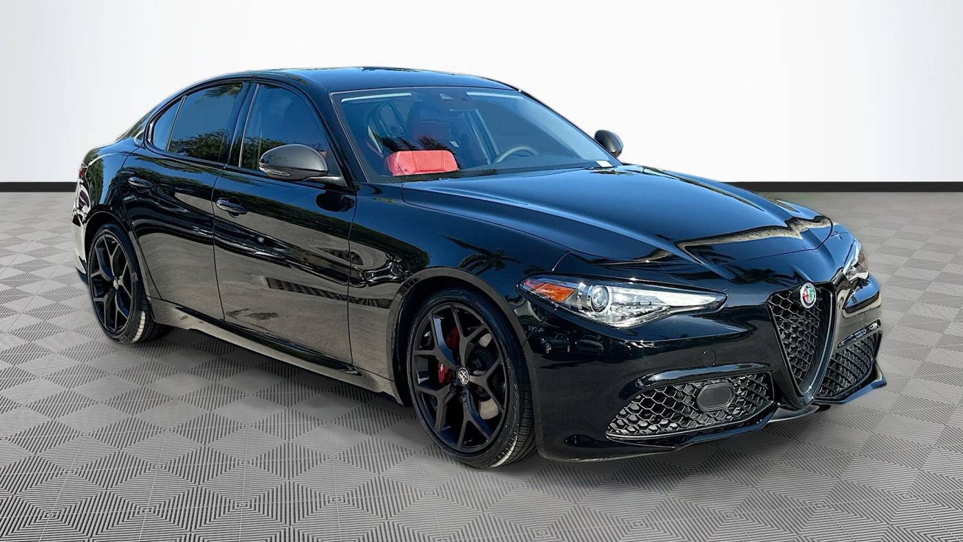2020 Alfa Romeo Giulia Sport — Sedan — 30,836 mi — Coconut Creek, FL