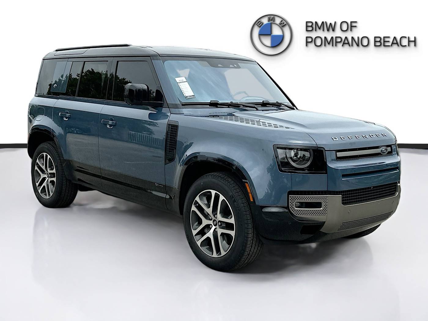 2021 Land Rover Defender X-Dynamic HSE — SUV — 41,976 mi — Pompano Beach, FL