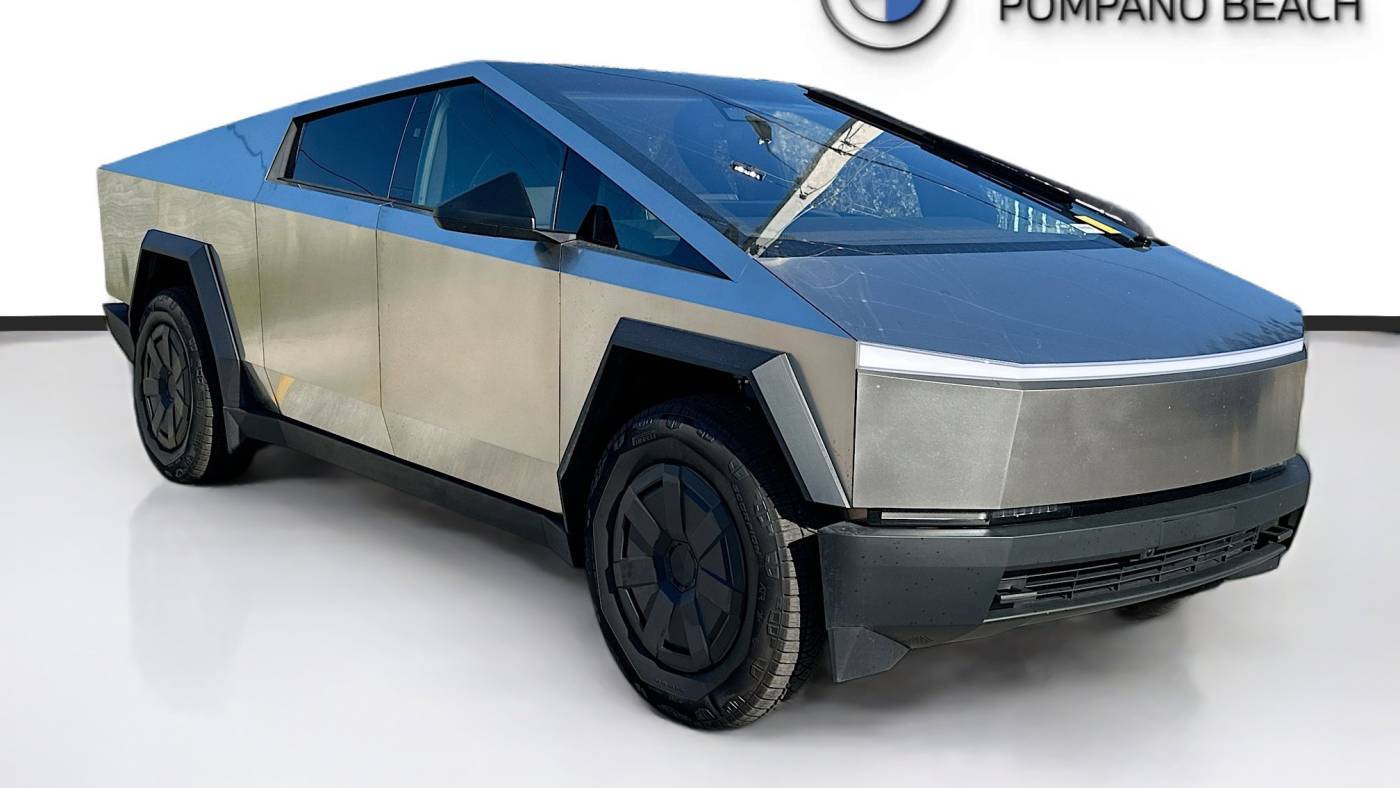 2024 Tesla Cybertruck Standard — Pickup Truck — 1,815 mi — Pompano Beach, FL